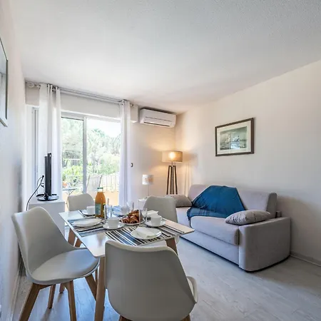 Caesar Domus-1 By Interhome Apartment Saint-Tropez